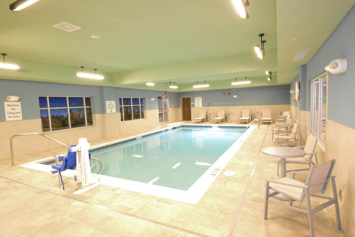 Pool 8 of 46