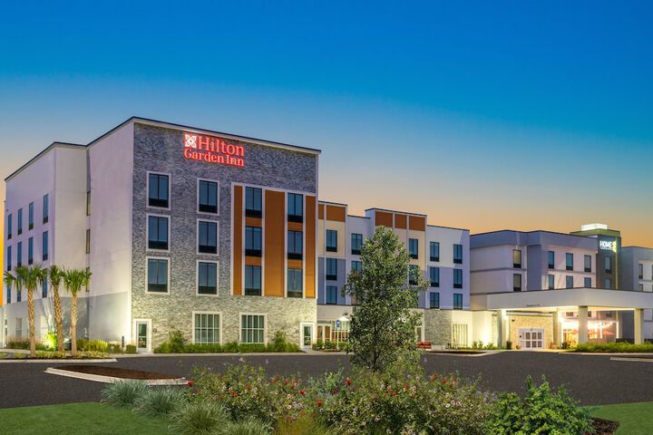 Hotel 5 of 42