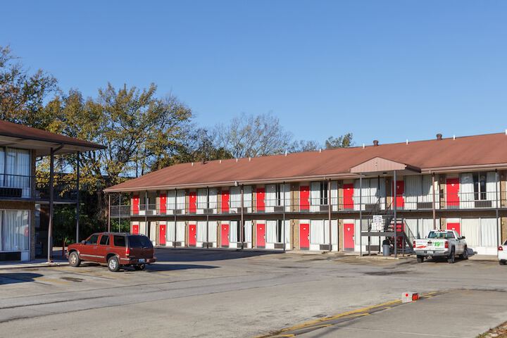 Hotel 7 of 57