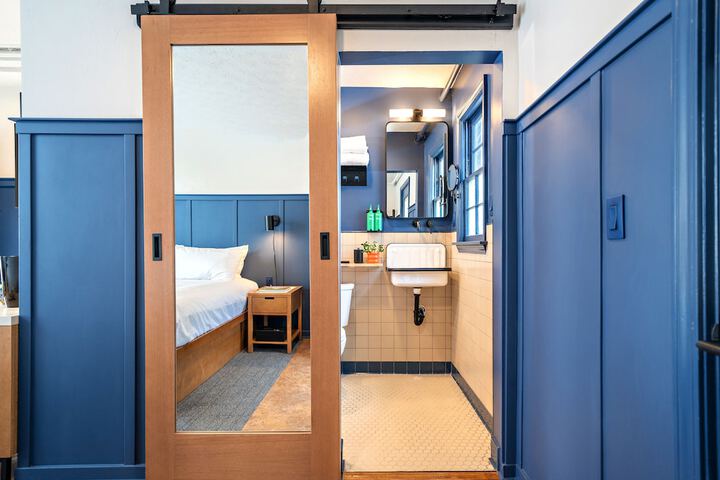 Room 12 of 52