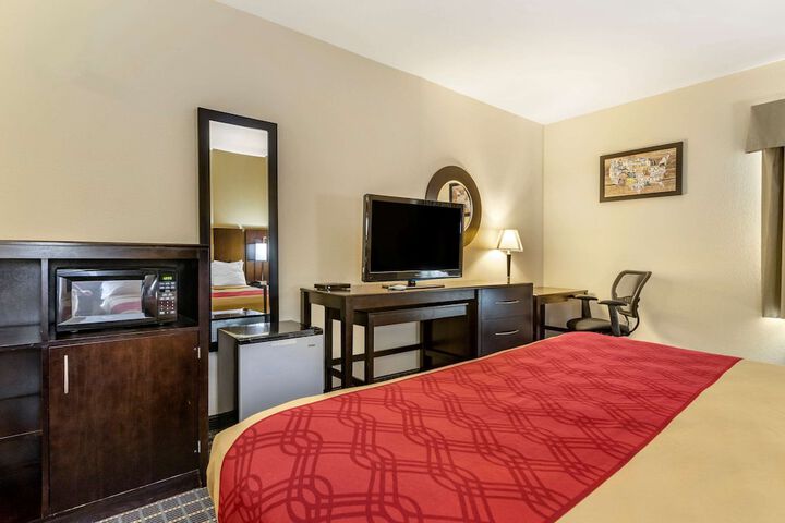 Room 4 of 29
