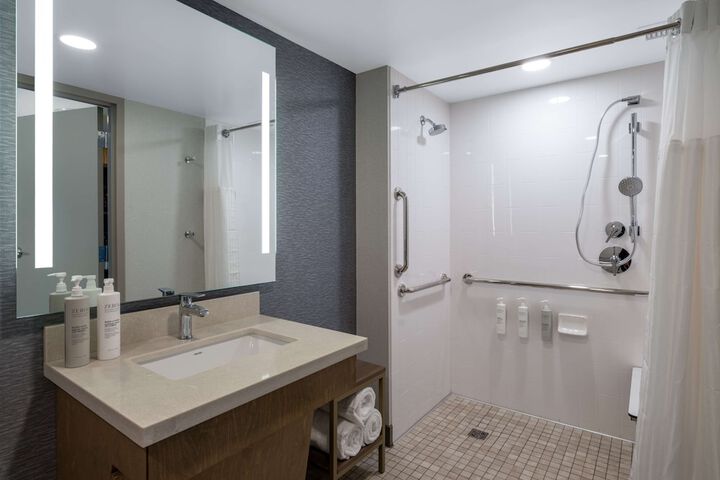 Homewood Suites by Hilton Toledo Downtown