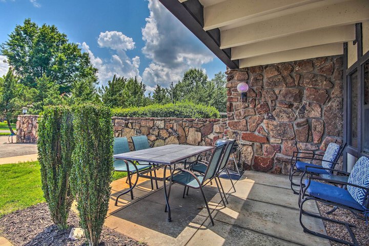 Pool Access: Condo w / Patio in Afton