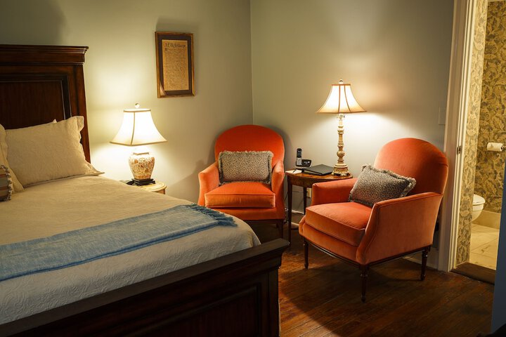 Room 60 of 166