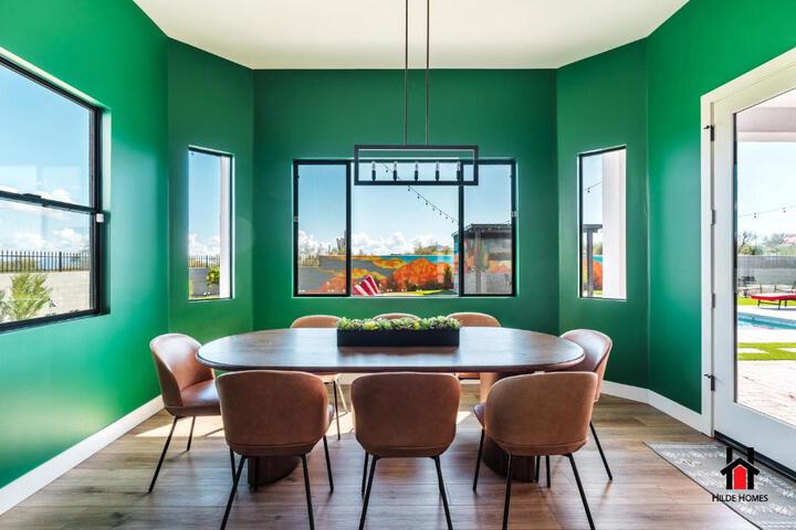 Peaceful Getaway to a New Custom-Built Luxury Home