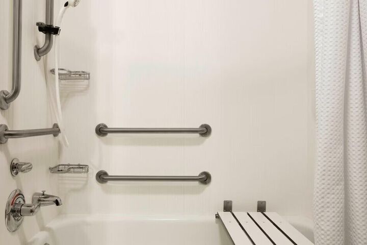 Courtyard by Marriott Springfield
