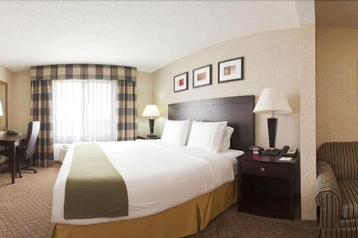 Holiday Inn Express Hotel & Suites ANDERSON NORTH by IHG