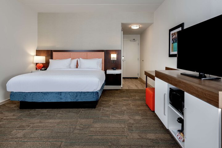 Room 19 of 32