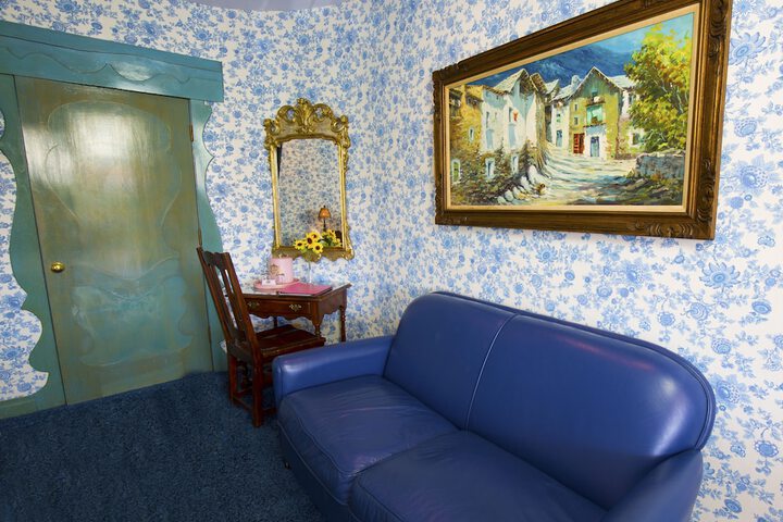 Room 47 of 461