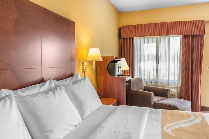 Room 20 of 29