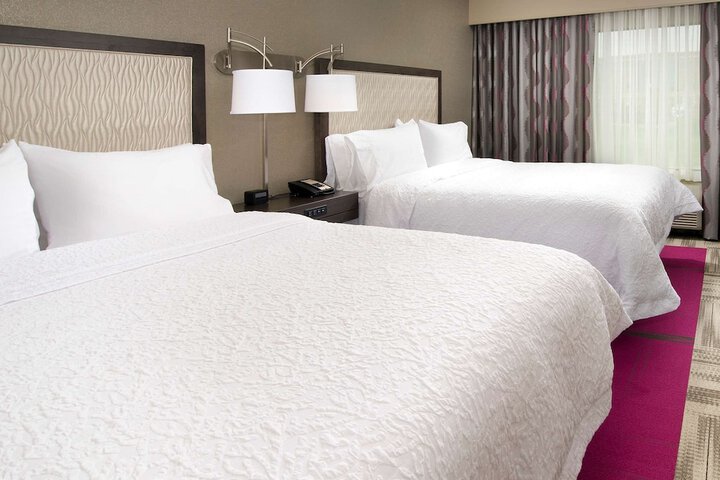Hampton Inn Louisville East / Hurstbourne