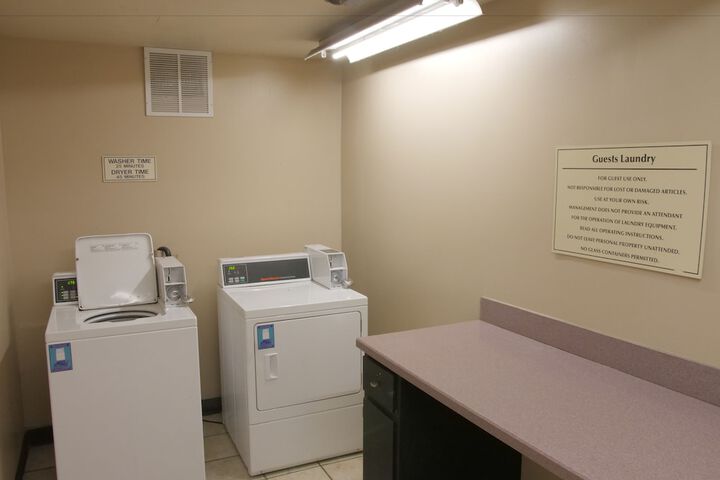 Room 25 of 41