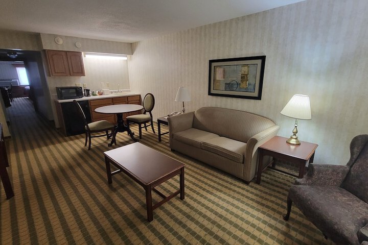 Room 26 of 62
