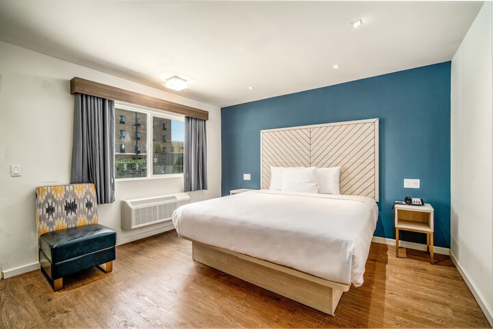 Room 21 of 23