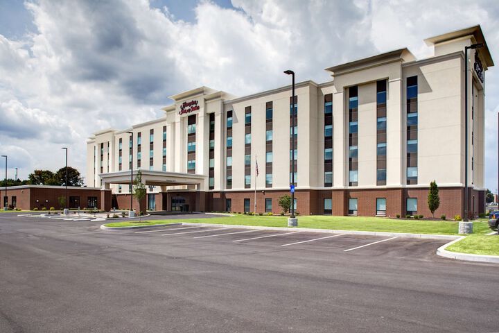 Hotel 2 of 66