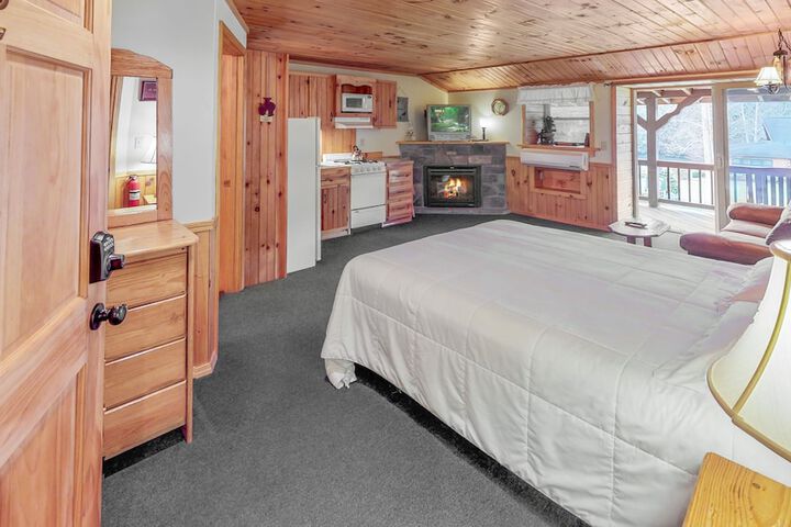 Room 90 of 176