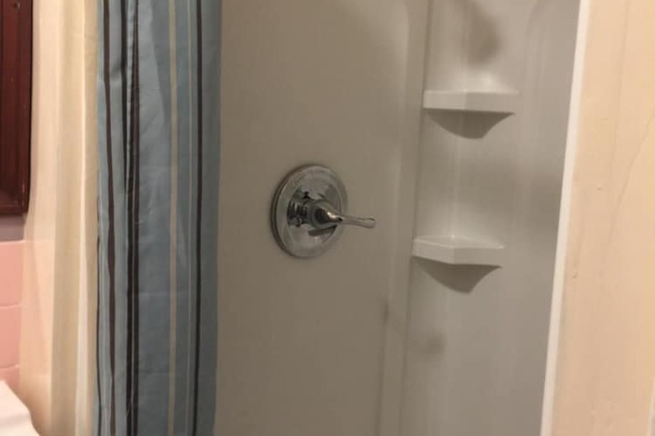 Room 8 of 17