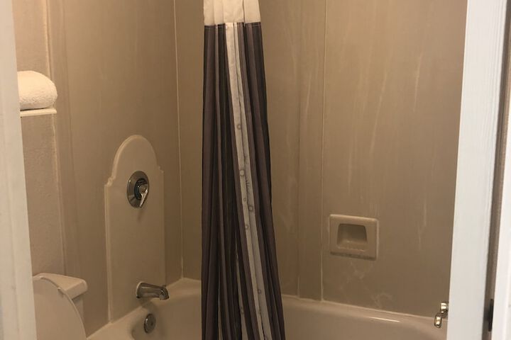 Room 13 of 59