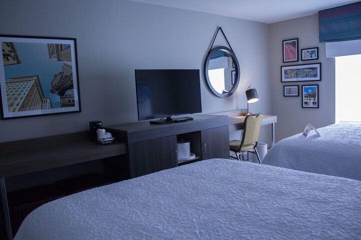 Room 48 of 89