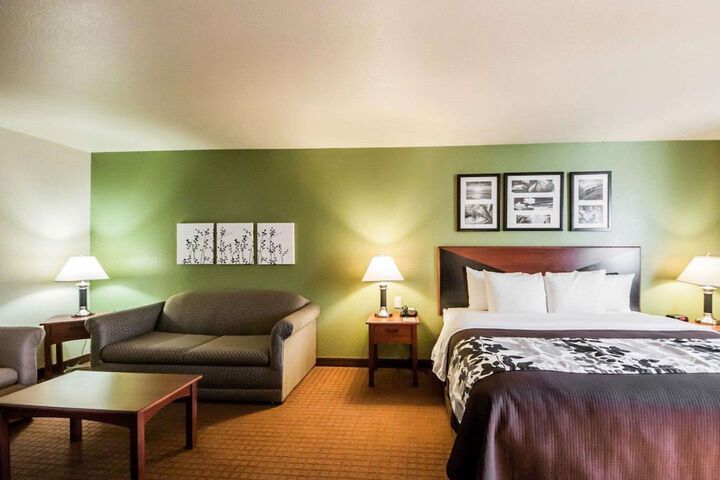 Sleep Inn & Suites Shamrock