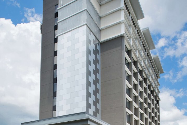 Hotel 2 of 42