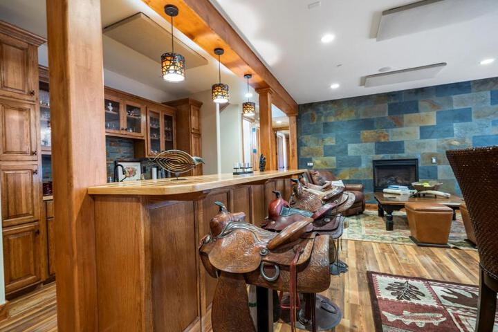 Off Grid Luxury Experience