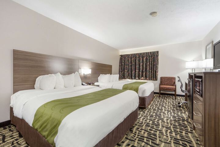 Room 15 of 30