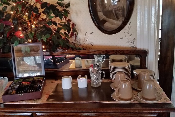Bayside Inn