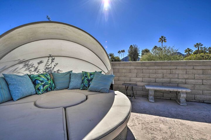 Indian Wells Oasis w / Pool: Walk to Tennis Garden!