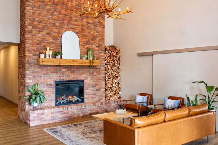 Canalta Hotel Cochrane