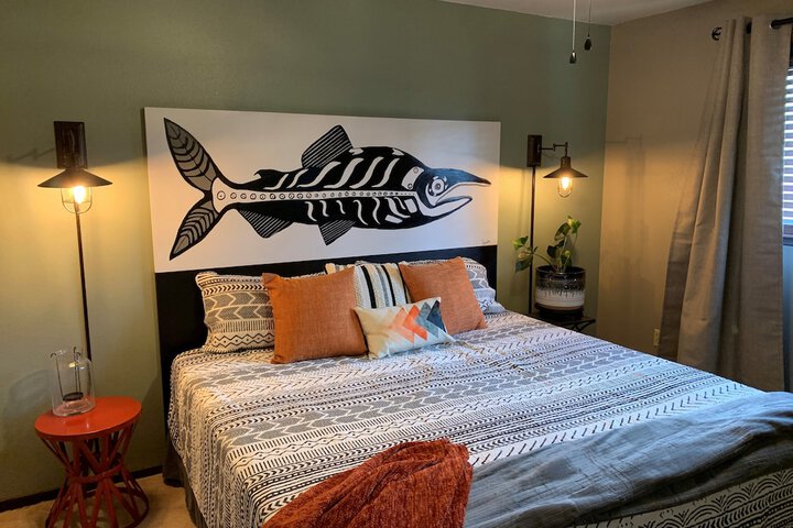 Room 15 of 33