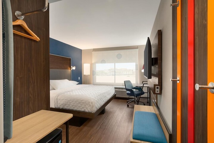 Tru by Hilton Fort Lauderdale Downtown