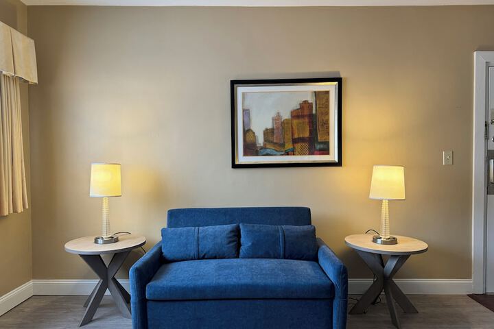 The Boston Hotel