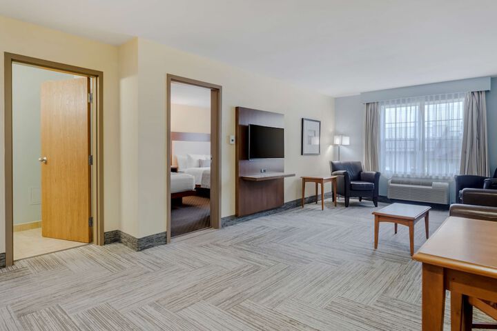 Room 11 of 43