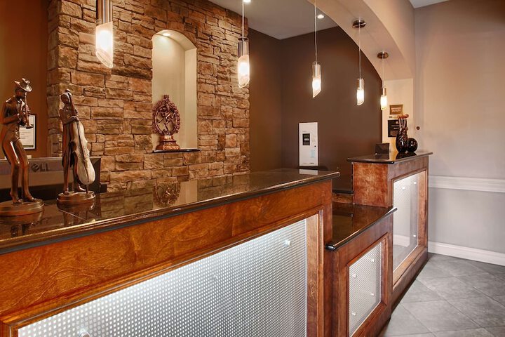 Hotel Interior 10 of 34