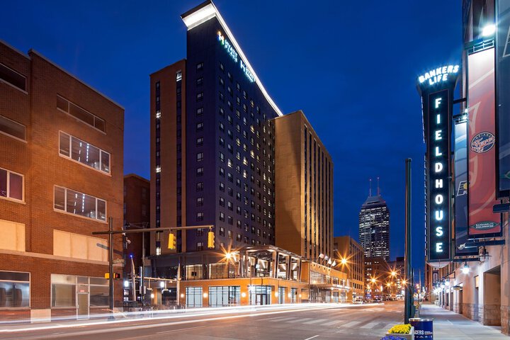 Hotel 3 of 48