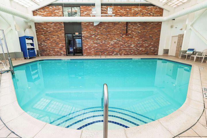 Pool 6 of 113