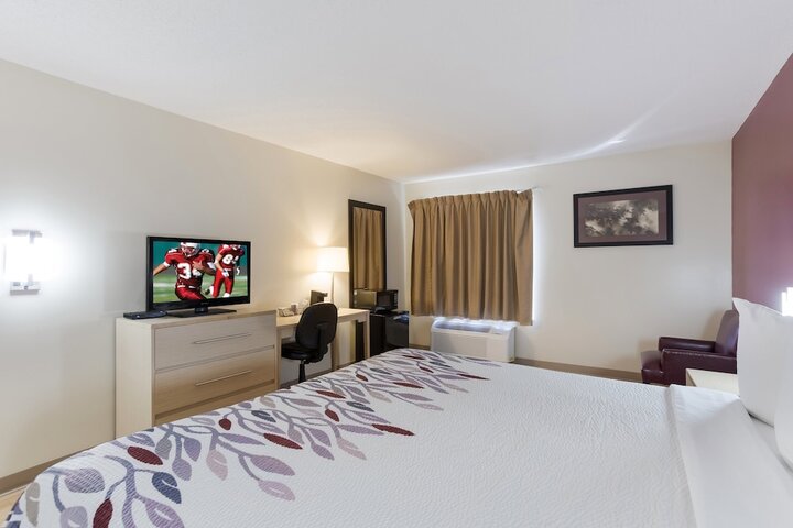 Room 27 of 36