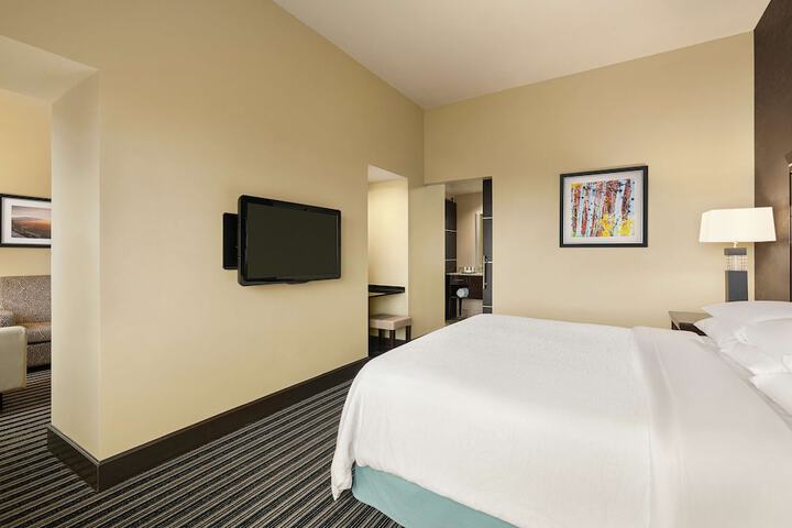 Room 44 of 88