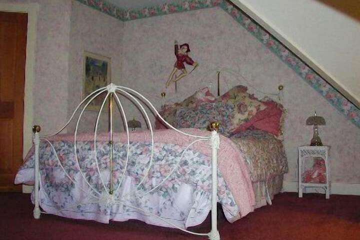 Room 56 of 91