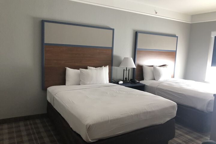 Room 12 of 43