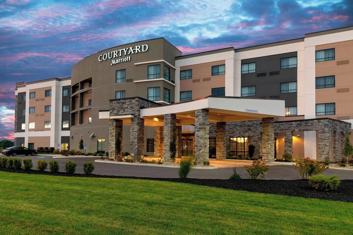 Courtyard by Marriott Cleveland Elyria