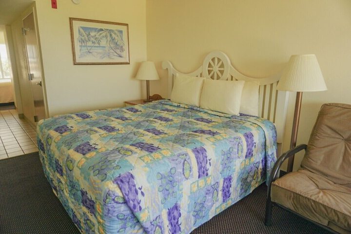 Room 16 of 34