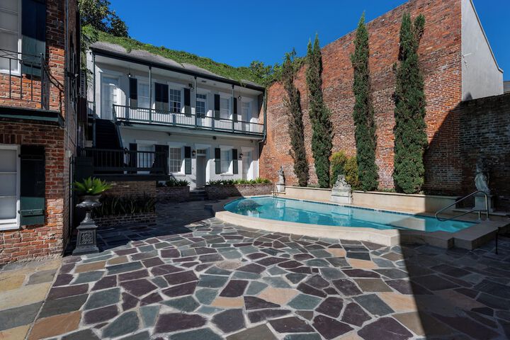 Pool 7 of 28