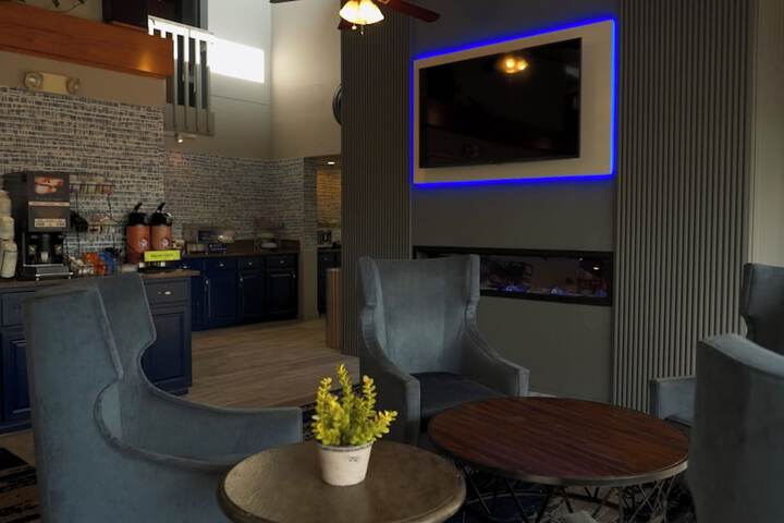 AmericInn by Wyndham Chippewa Falls