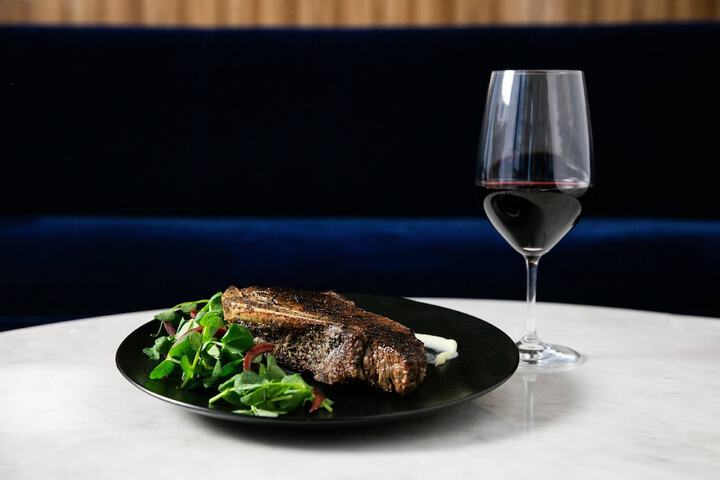 Dining 106 of 128