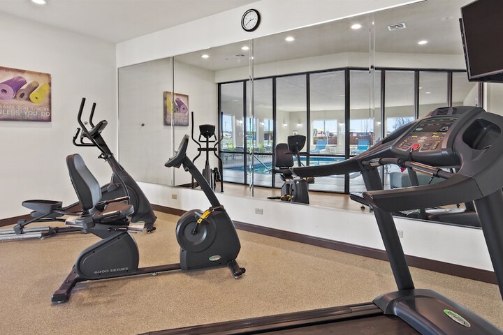 Best Western Lindsay Inn & Suites