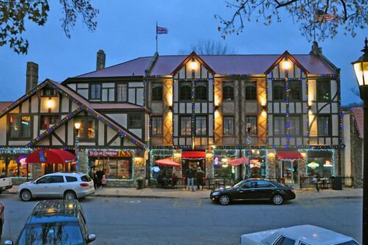 Ye Old English Inn