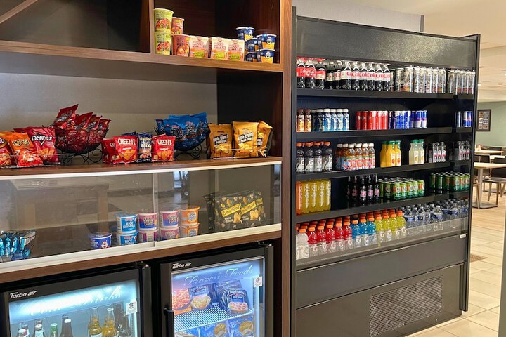 Holiday Inn & Suites Ann Arbor Univ Michigan Area by IHG