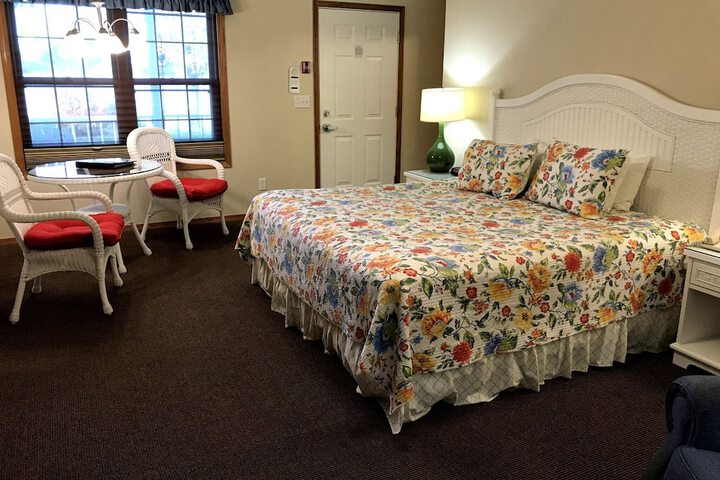 Room 65 of 157